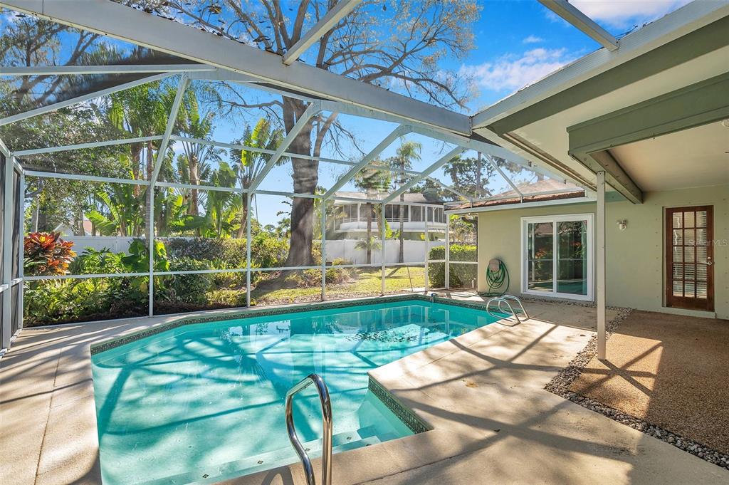 8789 Maplewood Road Seminole, FL 33777 - Photo 48 of 73