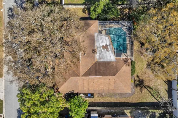 $3,950 | 8789 Maplewood Road, Seminole, FL 33777