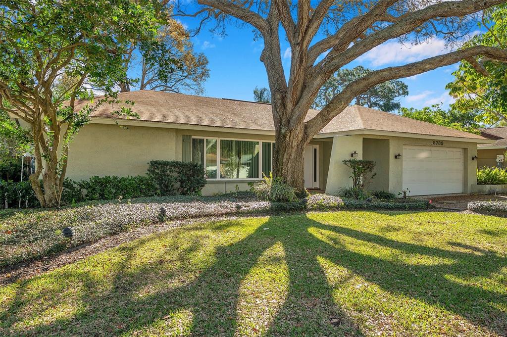 8789 Maplewood Road Seminole, FL 33777 - Photo 64 of 73