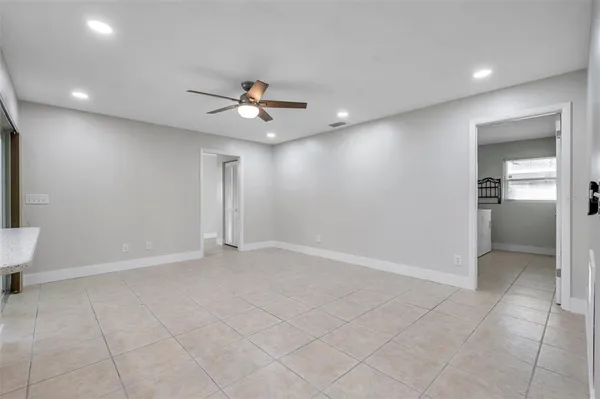 $3,950 | 8789 Maplewood Road, Seminole, FL 33777