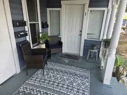 $995 | 318 East Tarpon Avenue, Unit 4, Tarpon Springs, FL 34689