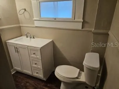 $995 | 318 East Tarpon Avenue, Unit 4, Tarpon Springs, FL 34689