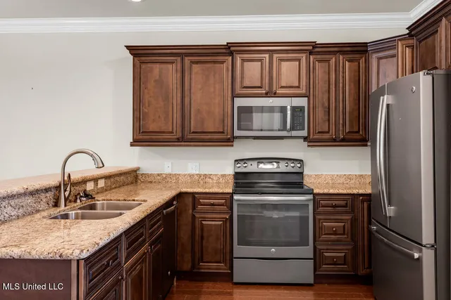 $225,500 | 204 Fairway Villas, Diamondhead, MS 39525