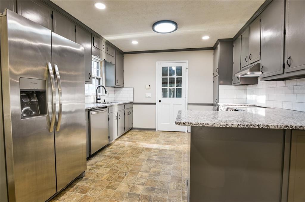 2115 Oak Hill Road Covington, GA 30016 - Photo 14 of 32