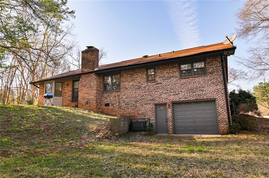 2115 Oak Hill Road Covington, GA 30016 - Photo 6 of 32