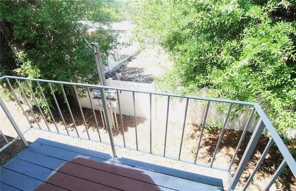$1,200 | 3001 Bee Ridge Road, Unit 217, Sarasota, FL 34239