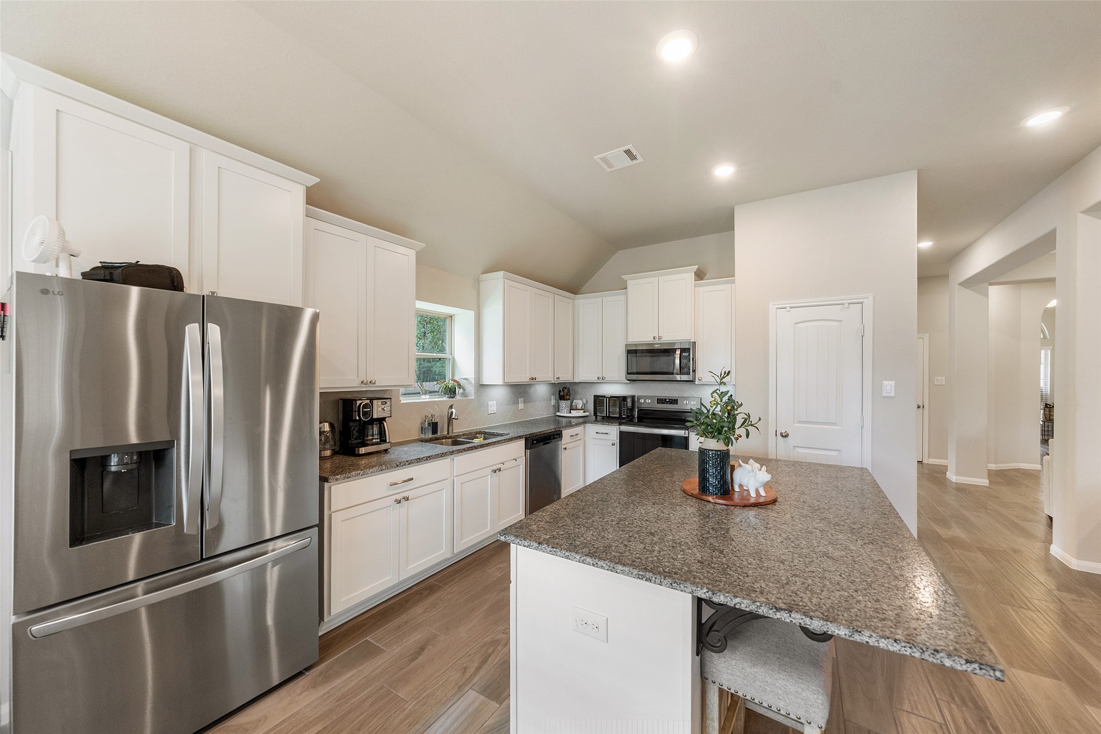11526 Walden Road Montgomery, TX 77356 - Photo 15 of 40