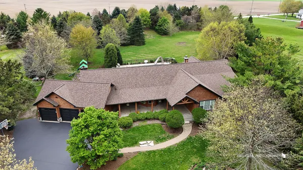 $865,250 | 4806 Patty Lane, Ringwood, IL 60072