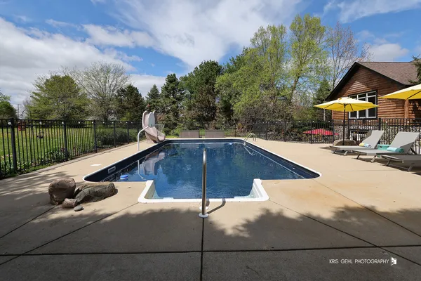 $865,250 | 4806 Patty Lane, Ringwood, IL 60072