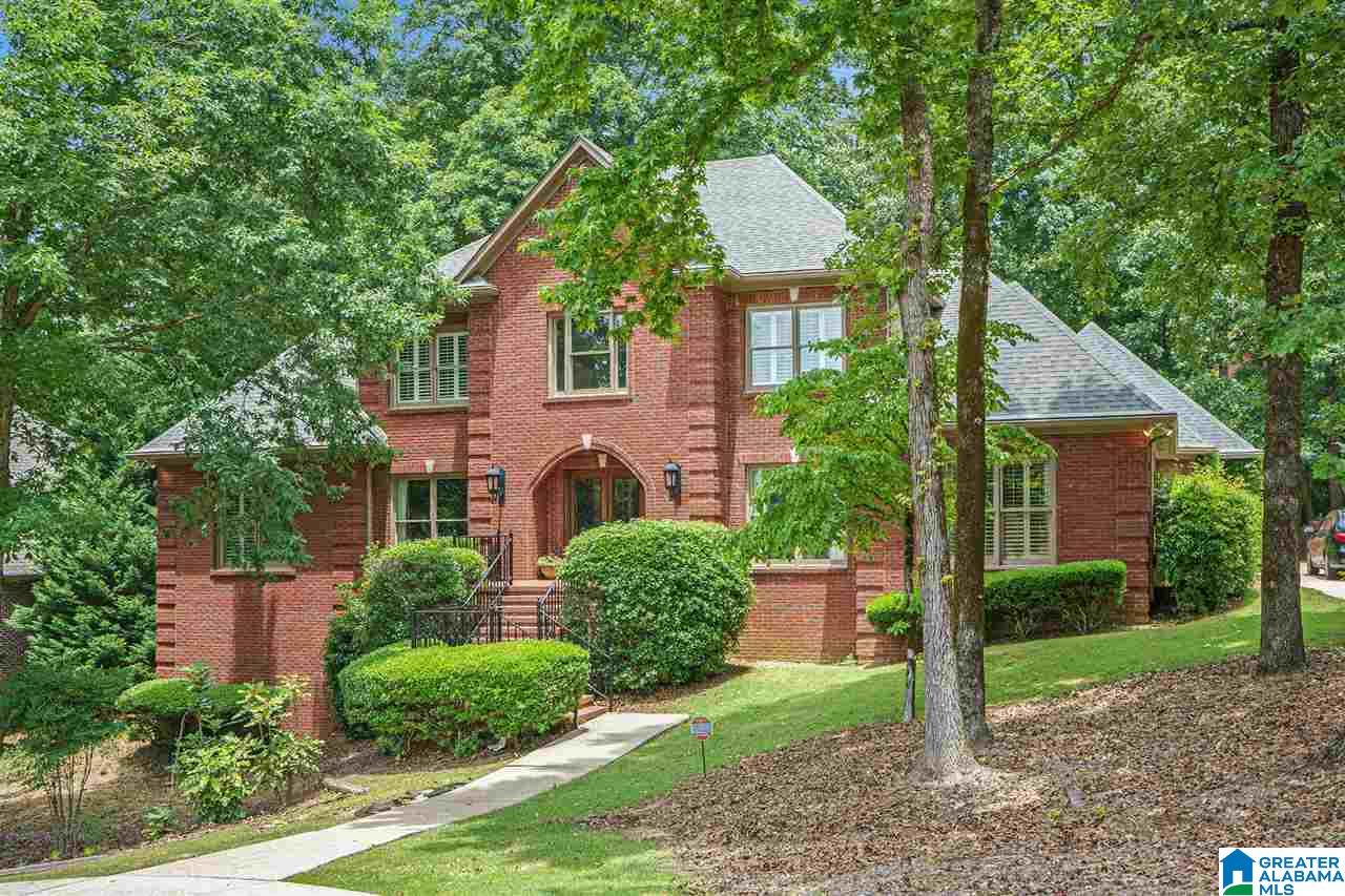 2606 Dolly Ridge Crest Birmingham, AL 35243 - Photo 2 of 37