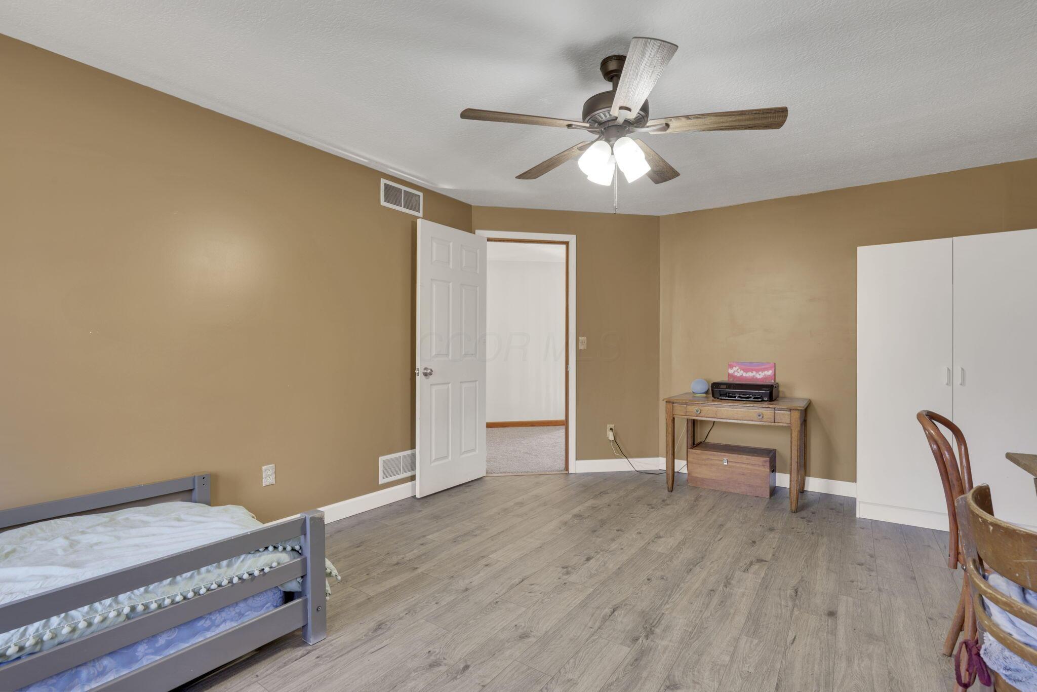 5521 Morgan Center Road Mount Vernon, OH 43050 - Photo 58 of 104 58-web-or-mls-GR7A4805
