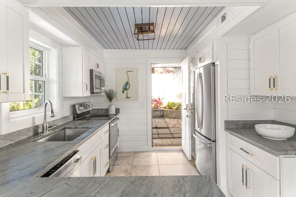 $2,975,000 | 7 Cassina Lane, Hilton Head Island, SC 29928