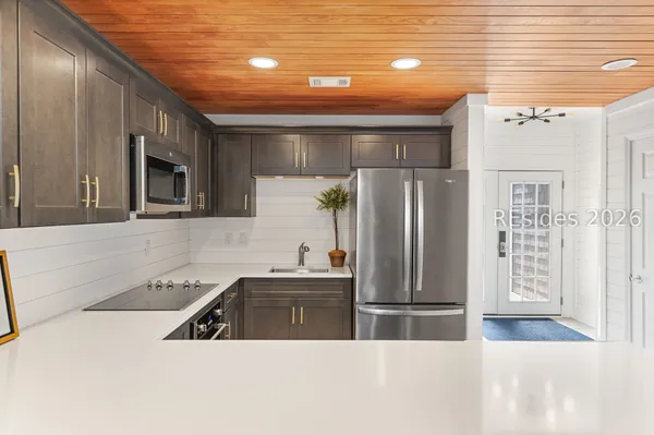 $2,975,000 | 7 Cassina Lane, Hilton Head Island, SC 29928