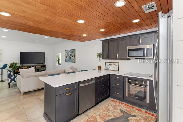 $2,975,000 | 7 Cassina Lane, Hilton Head Island, SC 29928