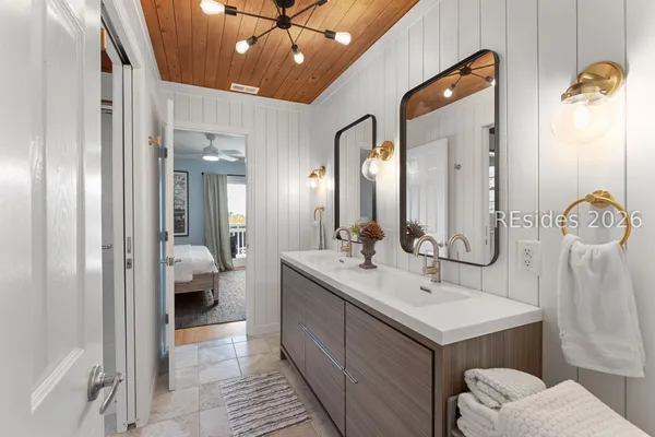 $2,975,000 | 7 Cassina Lane, Hilton Head Island, SC 29928