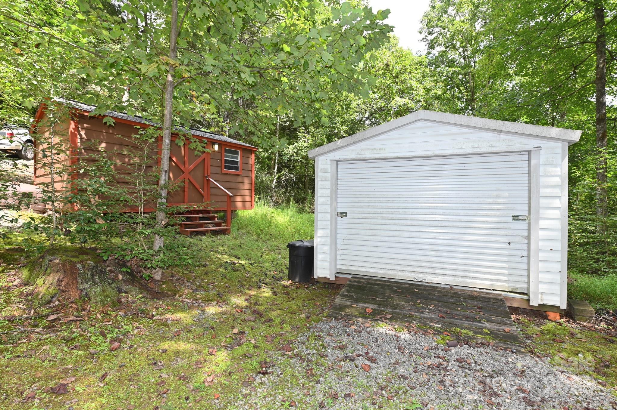 3430 Rose Creek Road Morganton, NC 28655 - Photo 40 of 48 front view of a house