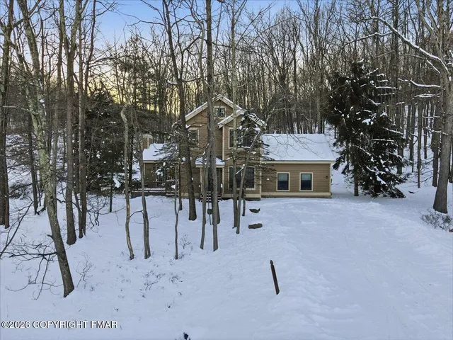 $569,000 | 782 Lower Deer Valley Road, Tannersville, PA 18372