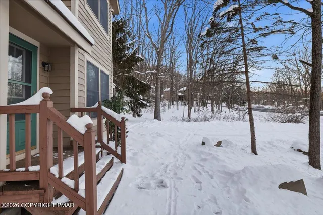 $569,000 | 782 Lower Deer Valley Road, Tannersville, PA 18372