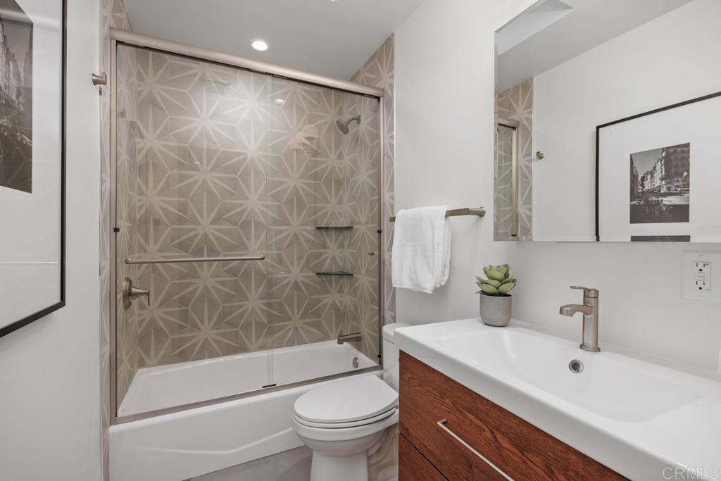 803 Saxony Road Encinitas, CA 92024 - Photo 20 of 52 Gallery Image 20