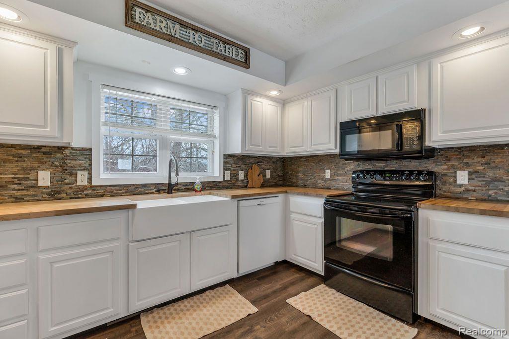 1042 South Kane Road Stockbridge, MI 49285 - Photo 12 of 42