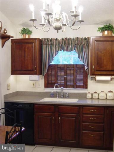 3109 Pouska Road Abingdon, MD 21009 - Photo 5 of 20 Kitchen