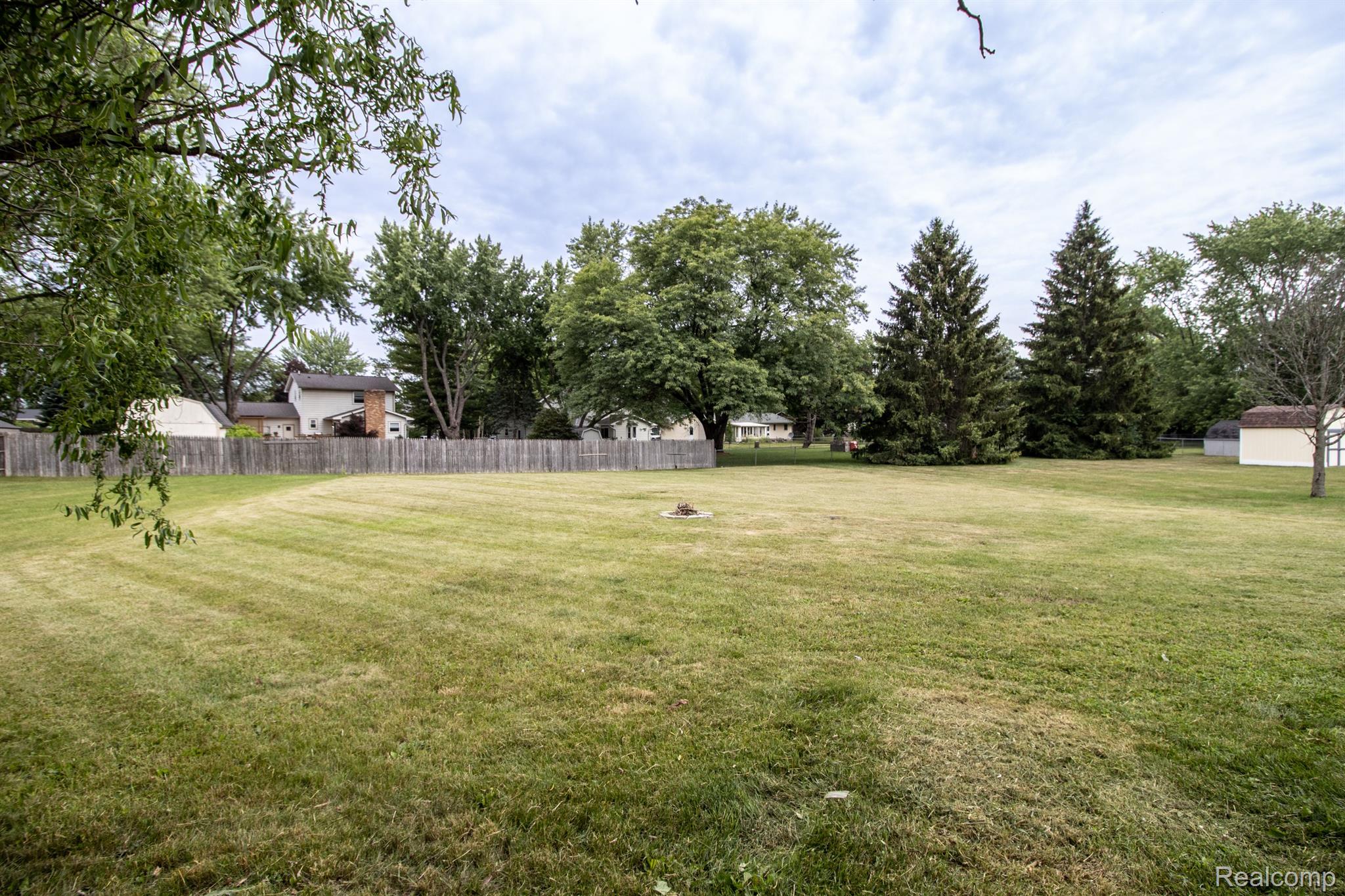6340 Wreckenridge Road Flint, MI 48532 - Photo 25 of 33 Gallery Image 25