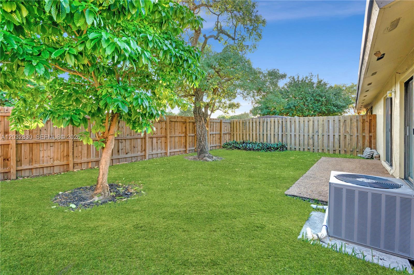 12704 Southwest 71st Terrace Miami, FL 33183 - Photo 4 of 24