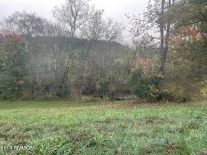 2880 Fairview Road Madisonville, TN 37354 - Photo 6 of 37