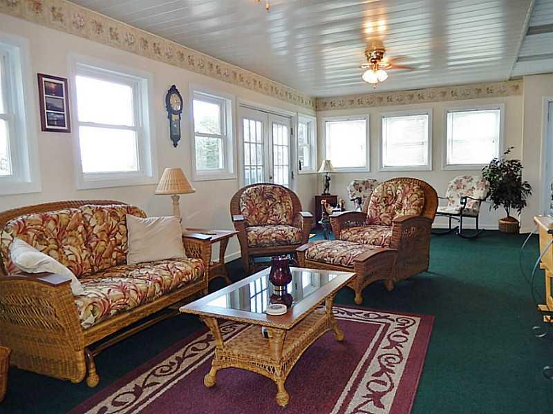 393 Klein Road Rochester, PA 15074 - Photo 12 of 25 Sunroom.