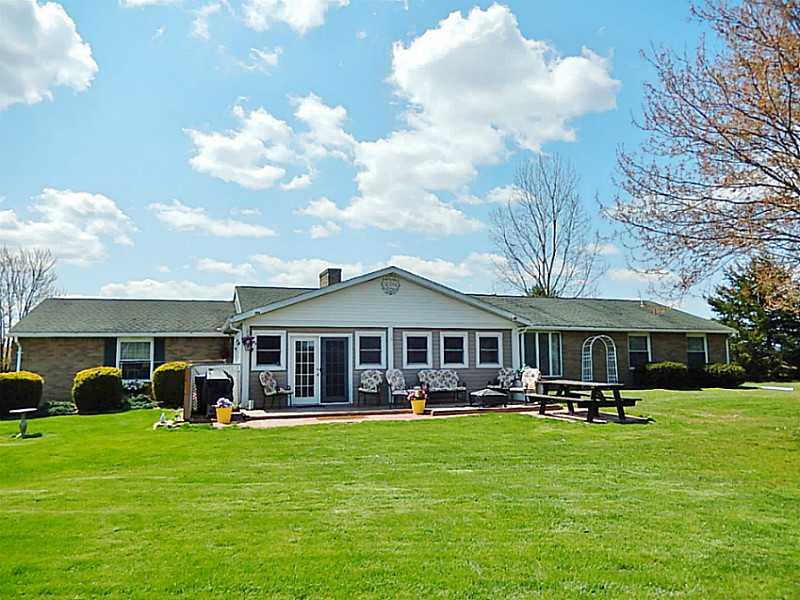 393 Klein Road Rochester, PA 15074 - Photo 22 of 25 Exterior Back.