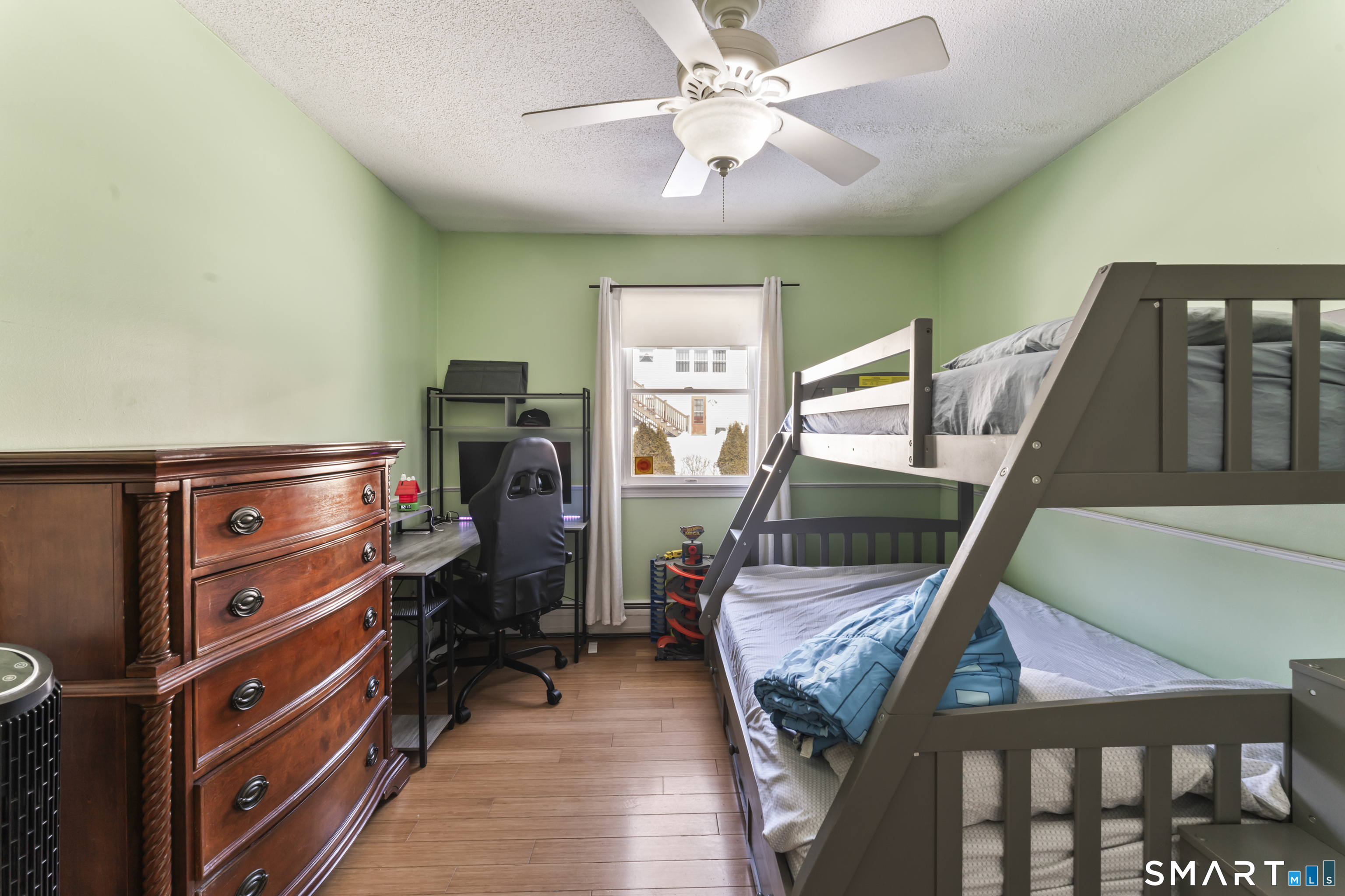 71 Sentinel Hill Road Derby, CT 06418 - Photo 19 of 39