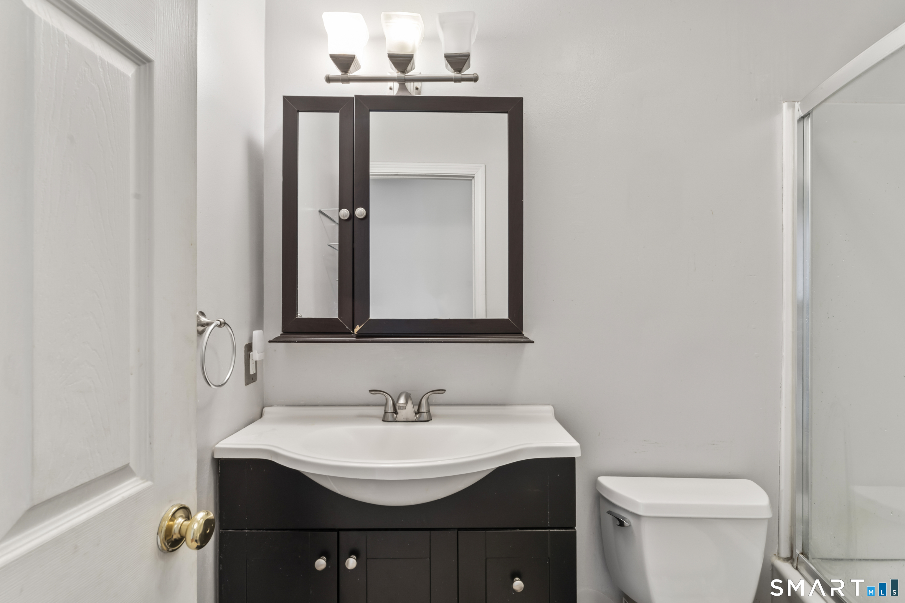 71 Sentinel Hill Road Derby, CT 06418 - Photo 20 of 39