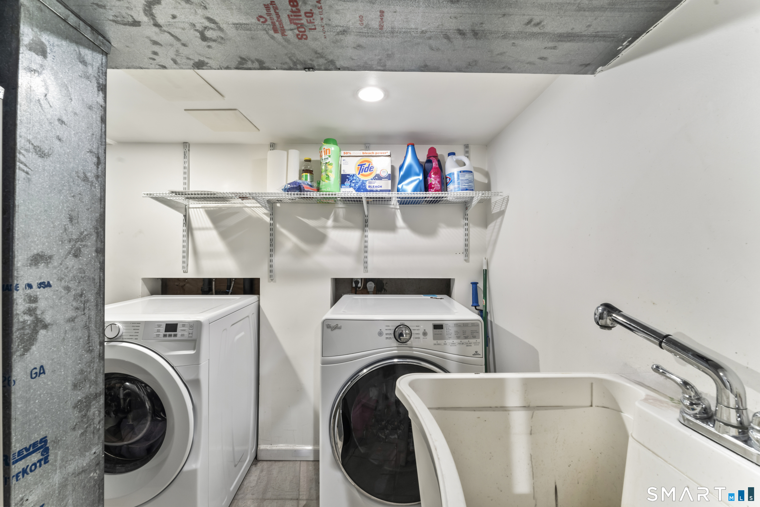 71 Sentinel Hill Road Derby, CT 06418 - Photo 31 of 39