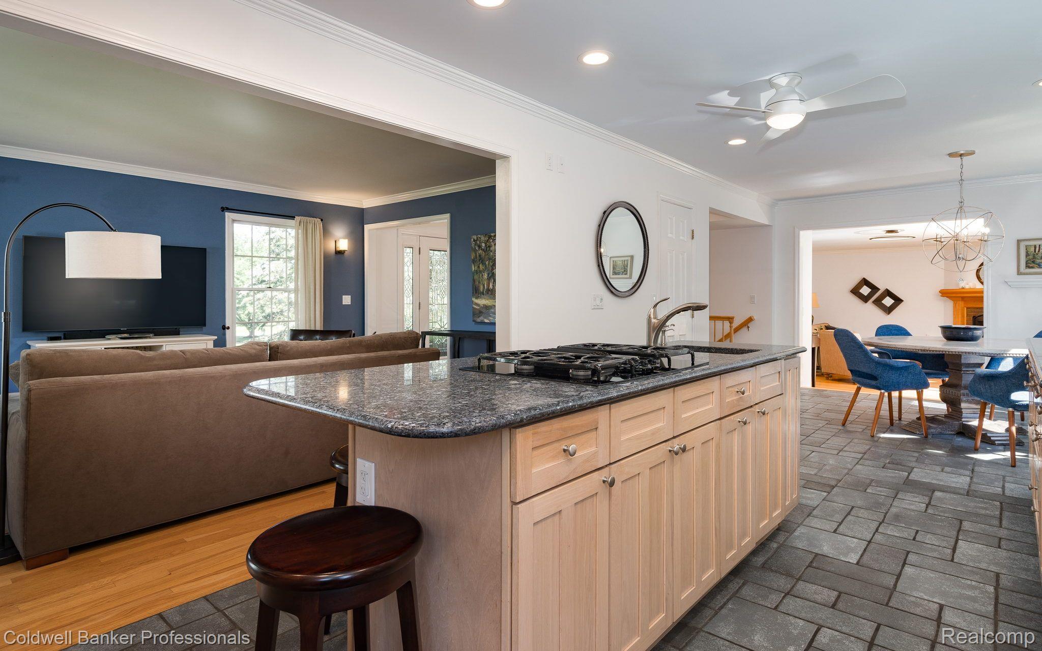 6540 Springfield Lane Clarkston, MI 48346 - Photo 57 of 57 Open Floor plan that is great for everyday living