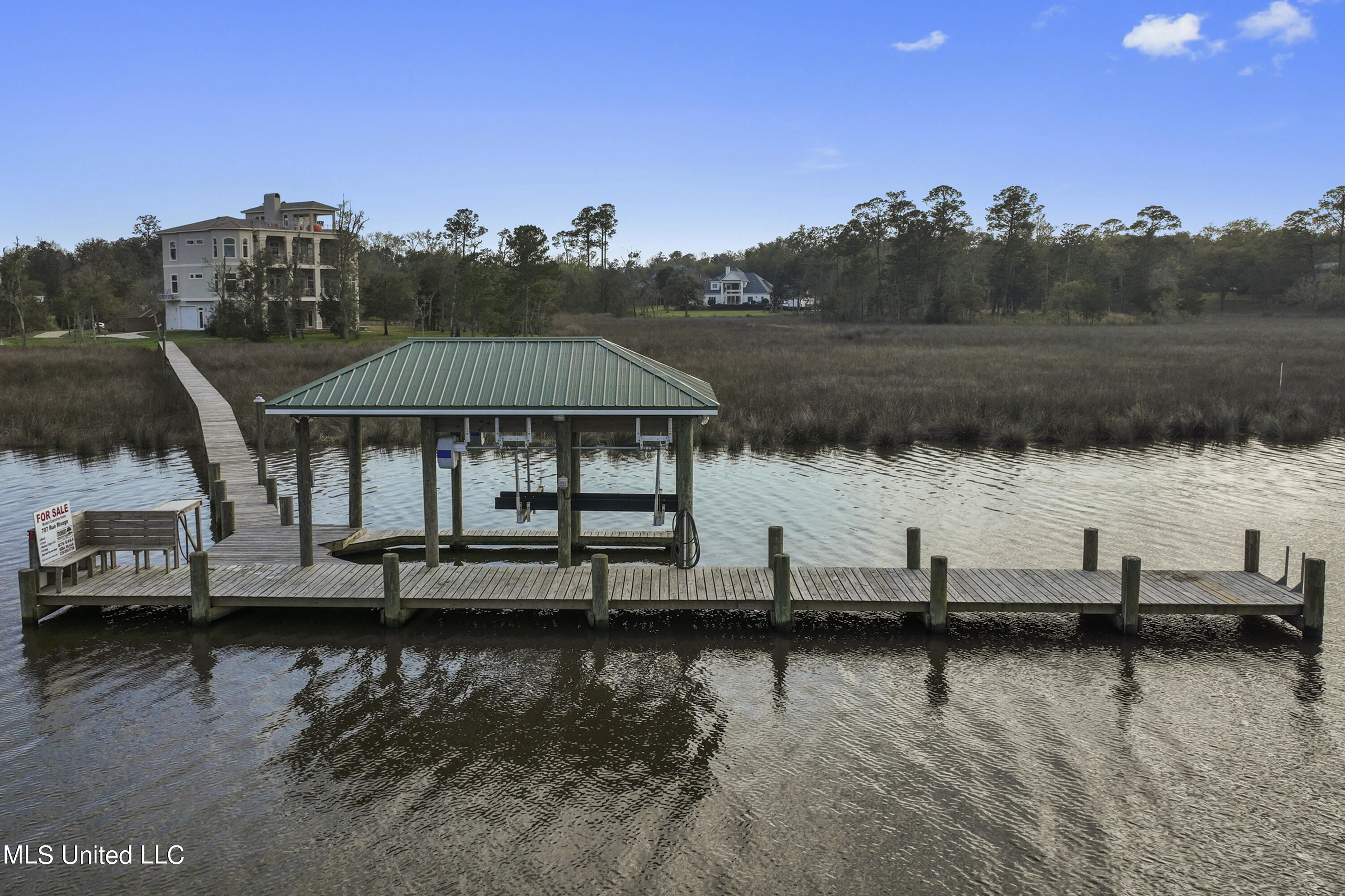 707 Rue Rivage Ocean Springs, MS 39564 - Photo 55 of 76 118