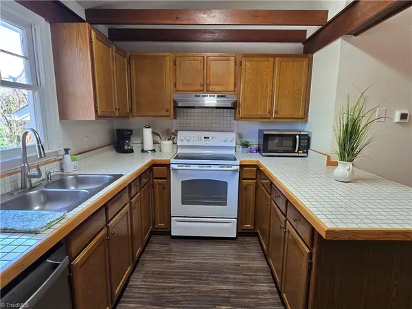 $1,600 | 1829 Alyssum Place, Winston-Salem, NC 27127