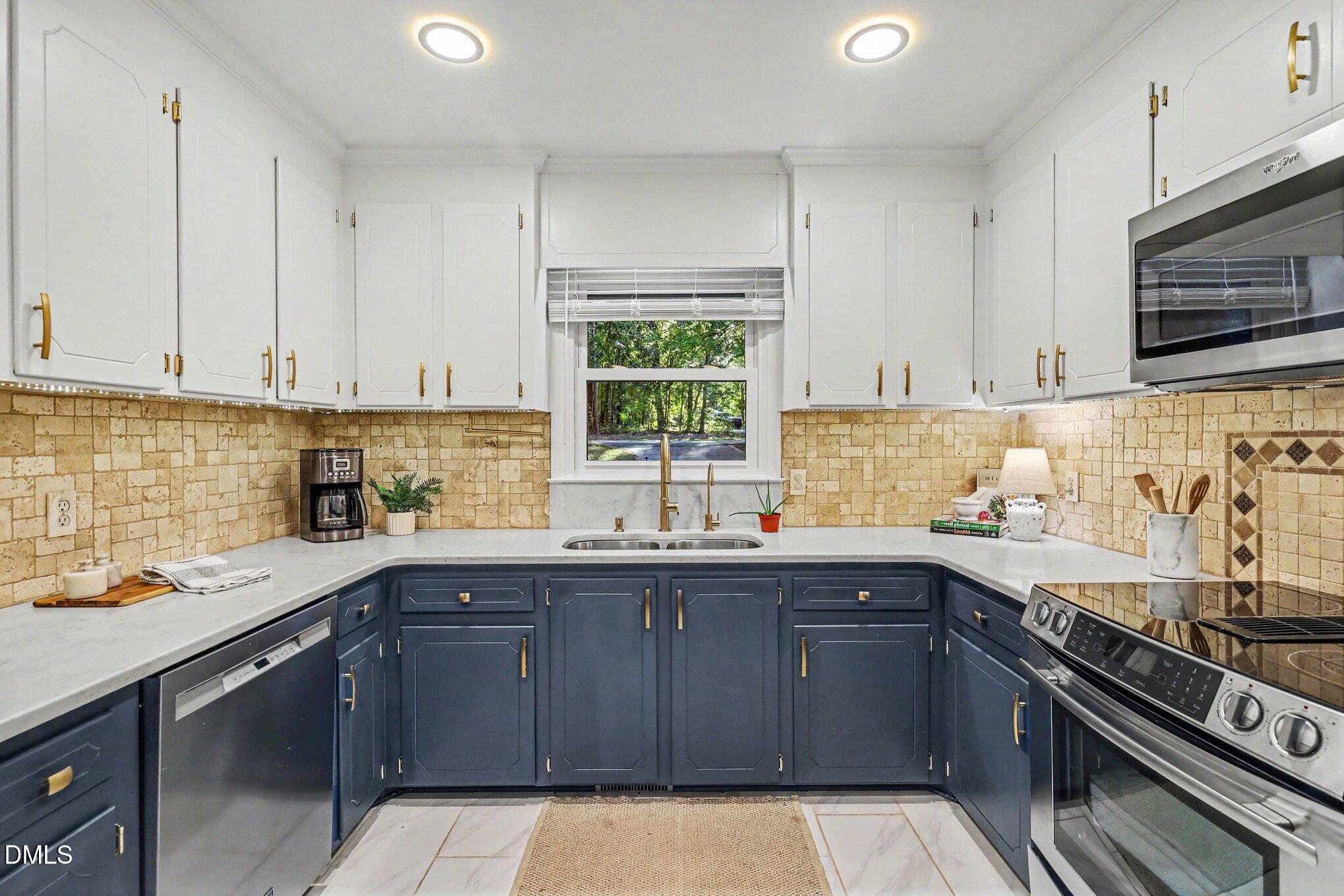11468 Claybank Place Raleigh, NC 27613 - Photo 12 of 30 012_file_8349