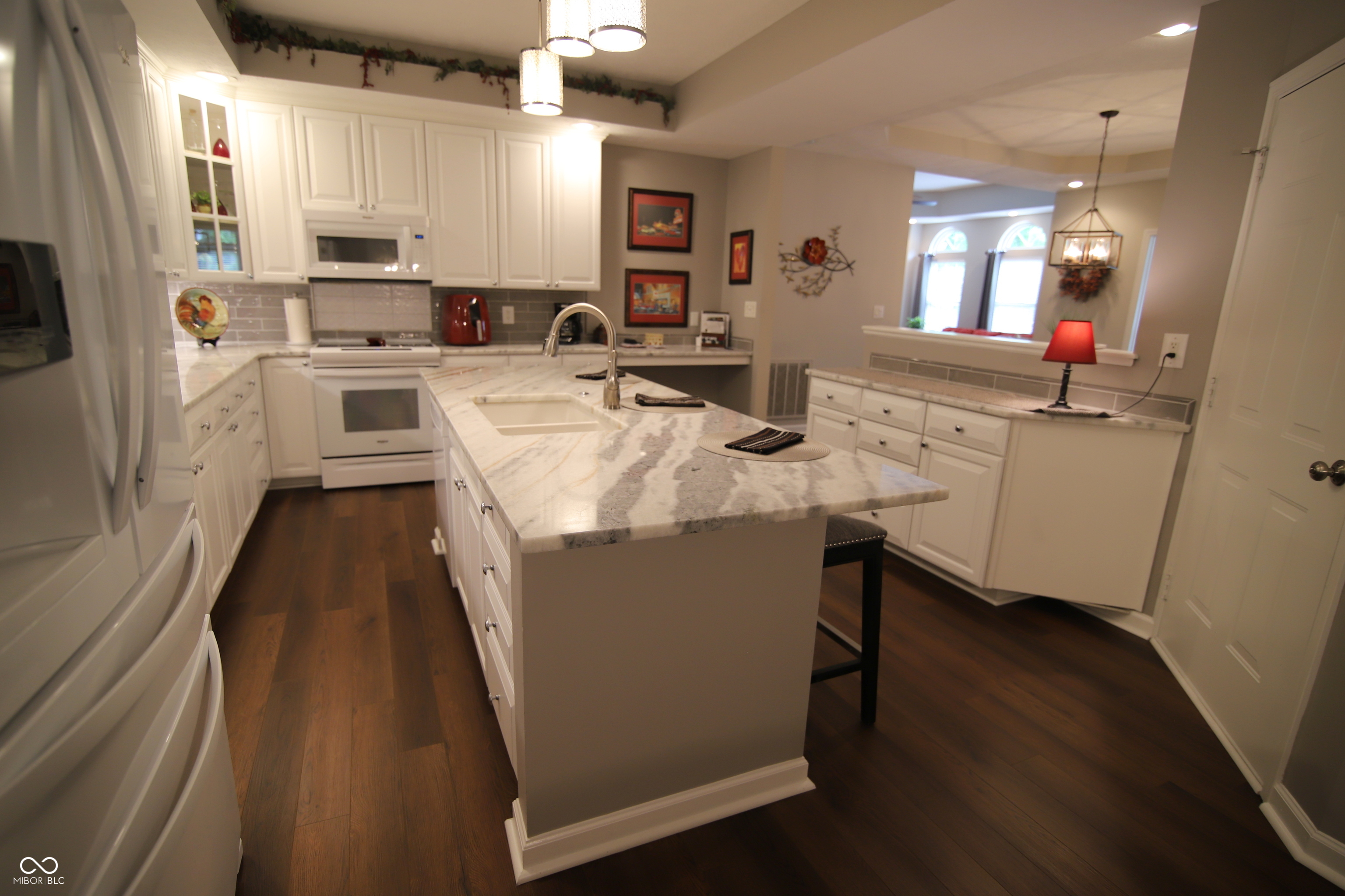 7484 Courtyard Way Fishers, IN 46038 - Photo 13 of 55
