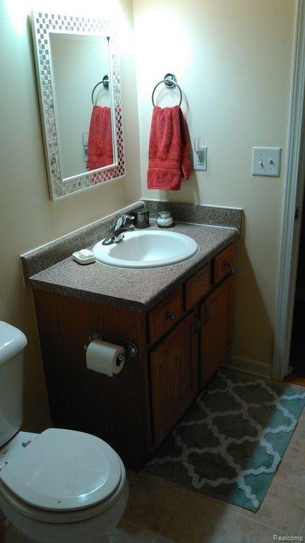 22186 Clark Road Belleville, MI 48111 - Photo 15 of 31