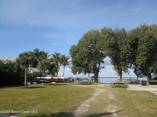 a view of a lake with houses