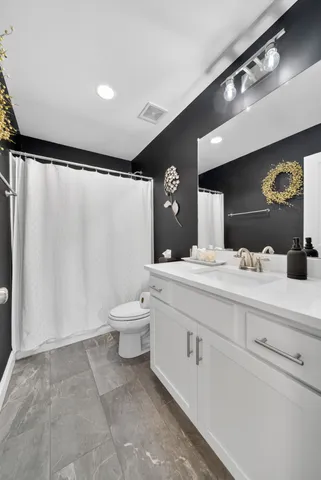 a view of a workspace with furniture