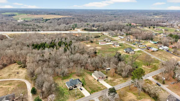 $549,900 | 6716 Old Highway 431, Springfield, TN 37172