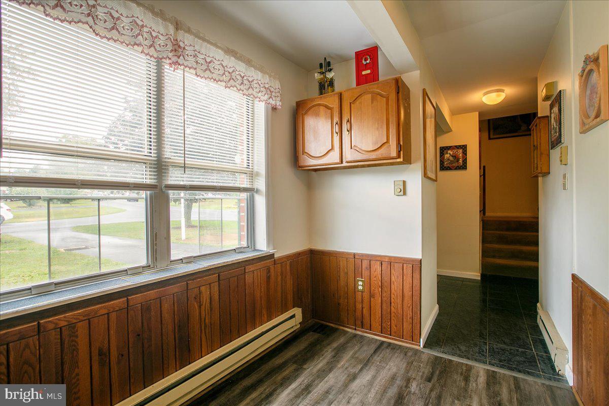 3 Winding Way Lititz, PA 17543 - Photo 12 of 34 a view of an entryway
