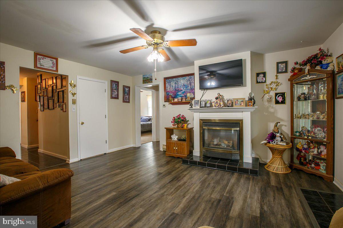 3 Winding Way Lititz, PA 17543 - Photo 2 of 34 a living room with furniture and a fireplace