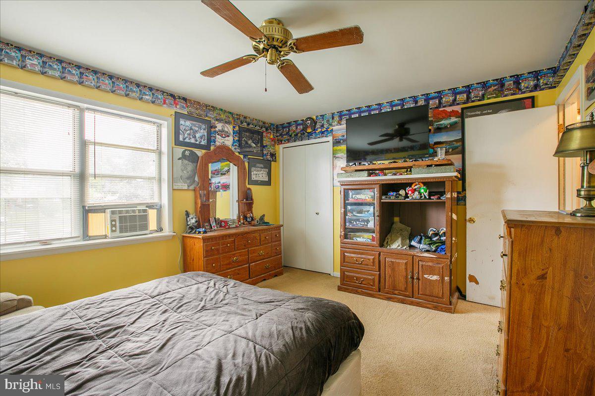 3 Winding Way Lititz, PA 17543 - Photo 21 of 34 a bedroom with a bed dresser and a window