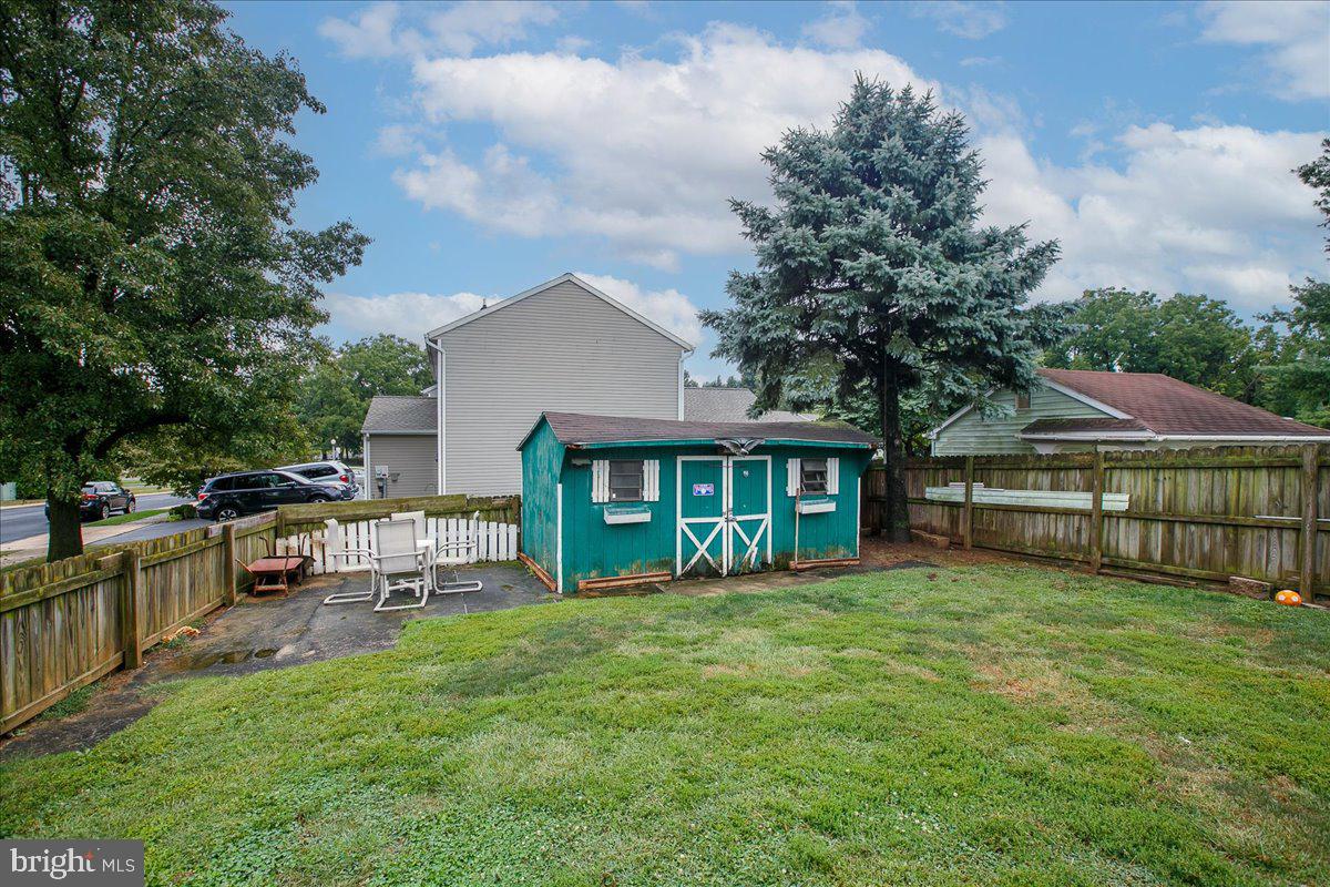 3 Winding Way Lititz, PA 17543 - Photo 34 of 34 a view of a house with a yard and sitting area