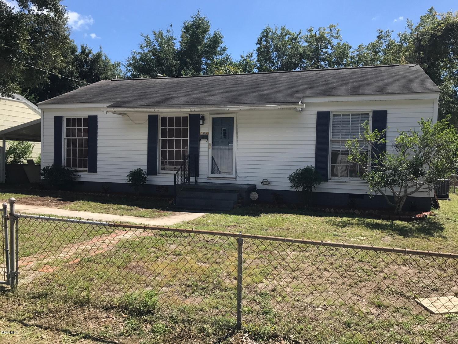1609 Gordon Avenue Biloxi, MS 39531 - Photo 1 of 2 IMG_0627