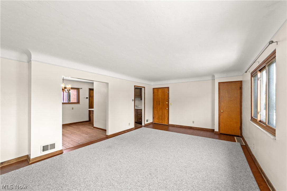 29299 Detroit Road, Unit 3 Westlake, OH 44145 - Photo 4 of 24