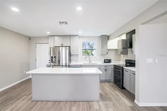 $2,200 | 3412 Springfield Drive, Holiday, FL 34691