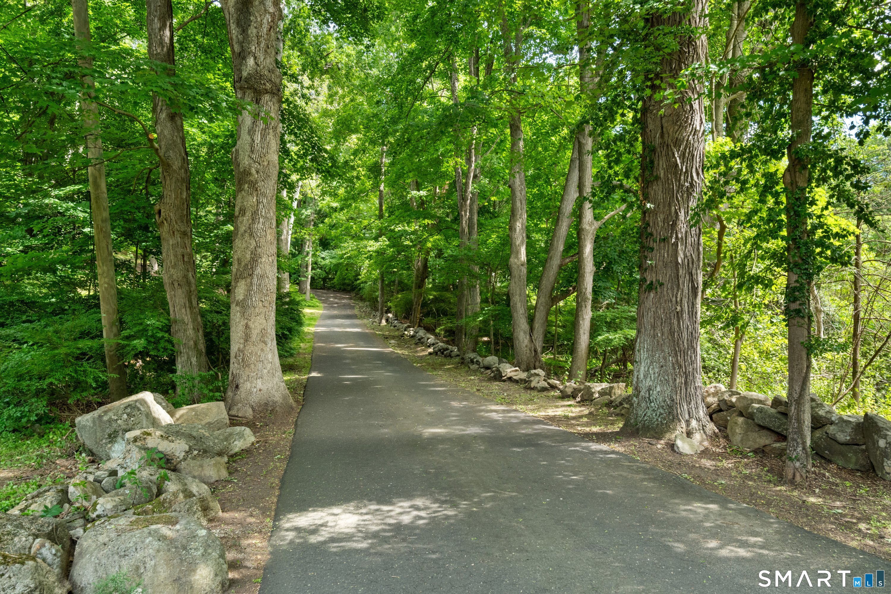 123 Lyons Plain Road Weston, CT 06883 - Photo 37 of 38